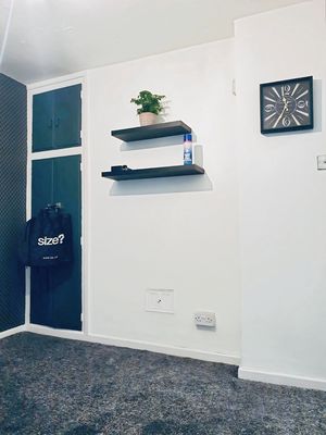 Bedroom- click for photo gallery